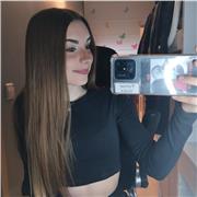 Profesora de apoyo y respaso del inglés para niños de primaria